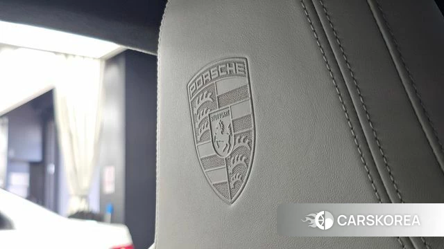 Porsche 911(992) id 4863667 из Кореи 26