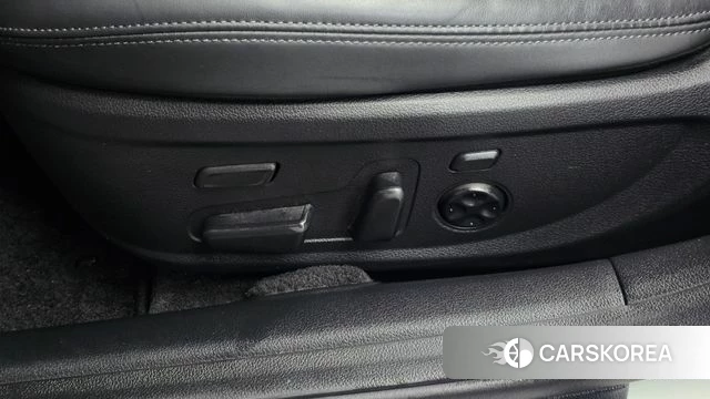 Hyundai The New Grandeur IG Hybrid id 4721526 из Кореи 26