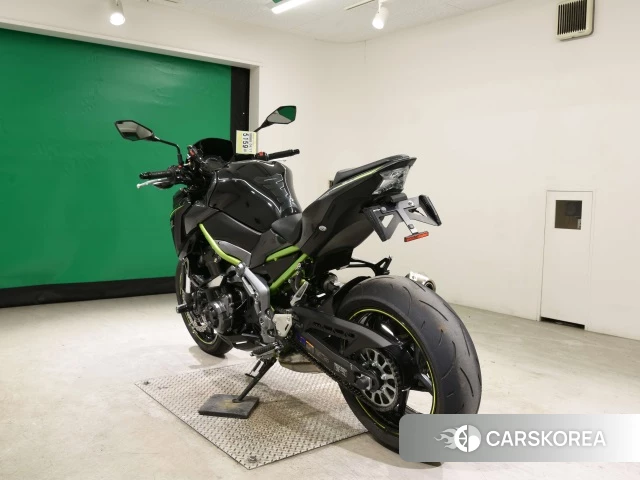 Kawasaki Z900 id 3950300 из Японии 26