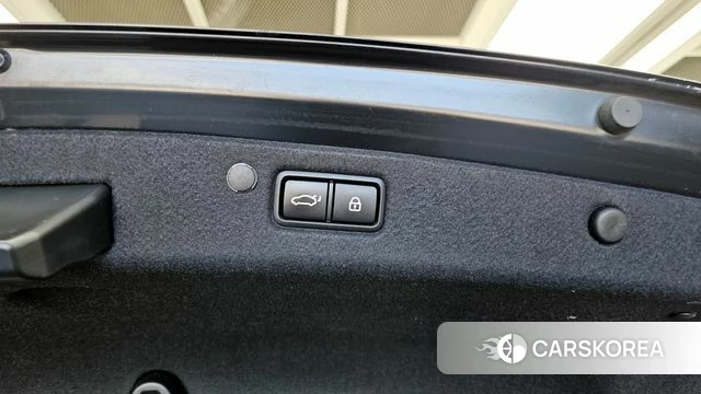 Hyundai The New Grandeur IG id 4293419 из Кореи 26