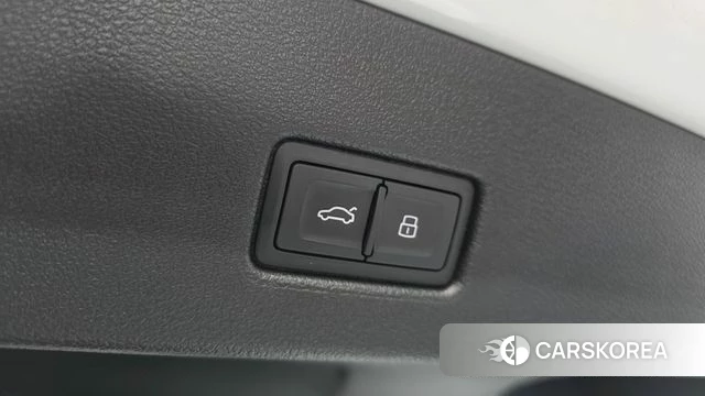 Audi A7 (4K) id 4294338 из Кореи 26