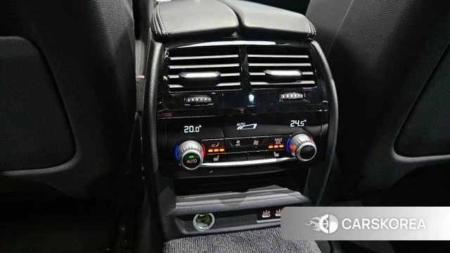 BMW 5 Series (G30) id 4283785 из Кореи 26