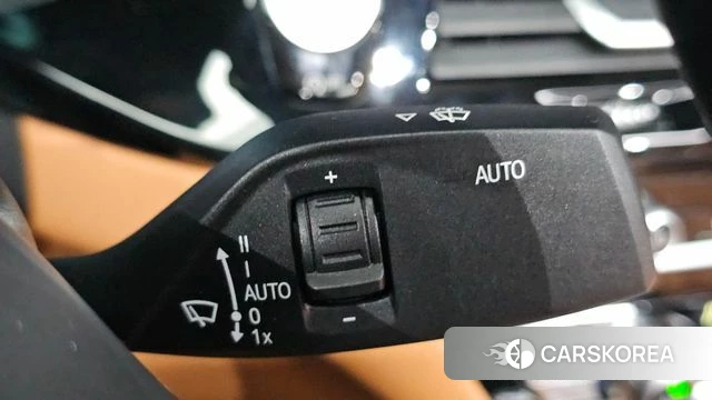 BMW 5 Series (G30) id 4848375 из Кореи 26