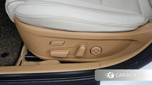 Hyundai The New Grandeur IG Hybrid id 4519891 из Кореи 26