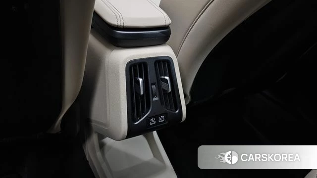 BMW X1 (U11) id 4329373 из Кореи 26