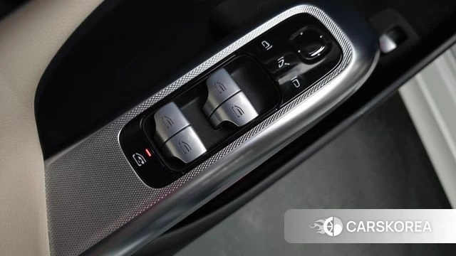 Mercedes-Benz E-Class W214 id 4847526 из Кореи 26