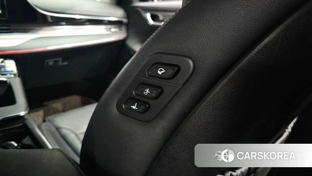 Hyundai The New Grandeur IG id 4317673 из Кореи 26