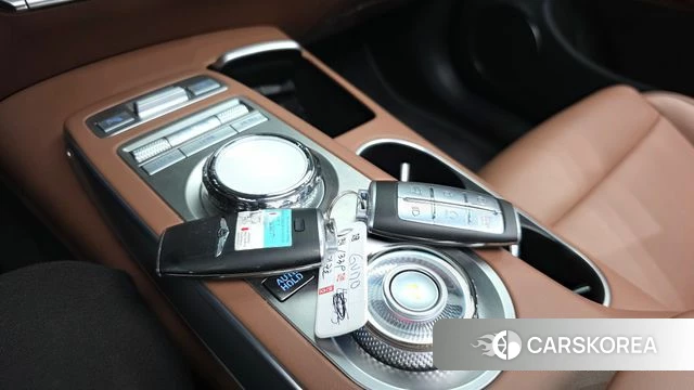 Genesis GV70 id 4518818 из Кореи 26