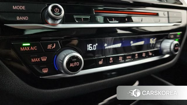 BMW 5 Series (G30) id 4581995 из Кореи 26