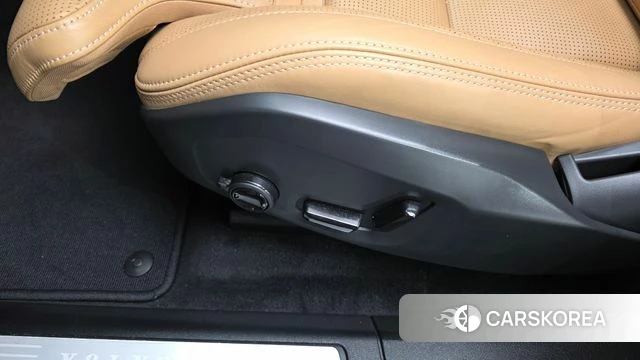Volvo XC60 second Generation id 4854115 из Кореи 26