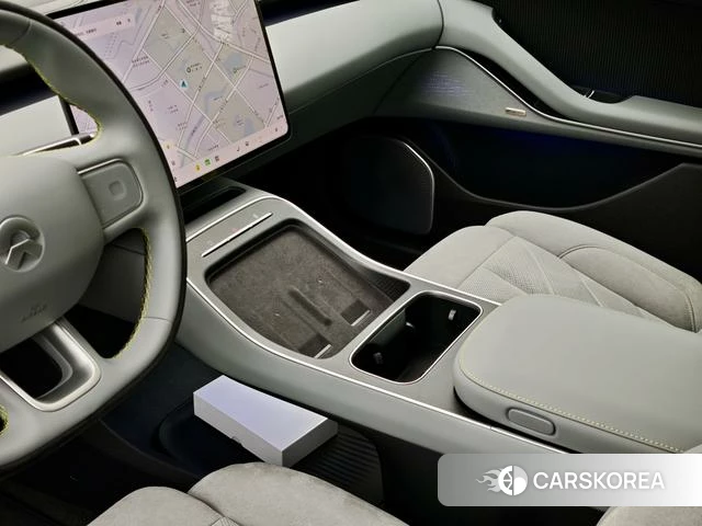 Weilai ET5T id 4026781 из Китая 26