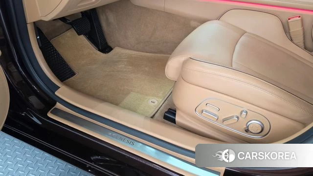 Genesis G90 (RS4) id 4848627 из Кореи 26