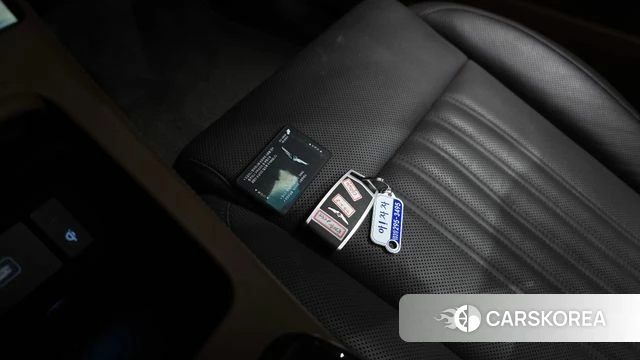 Genesis G90 id 4446938 из Кореи 26