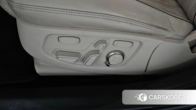 Genesis G90 id 4356430 из Кореи 26