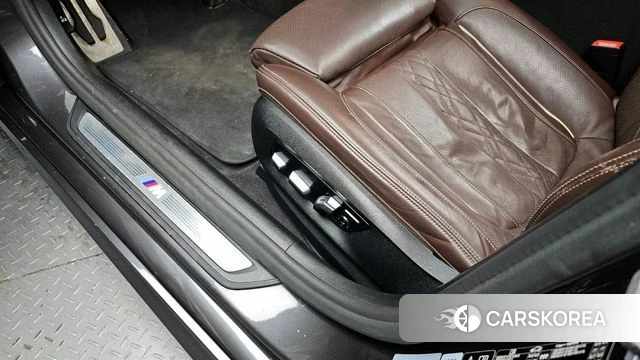 BMW 5 Series (G30) id 4356461 из Кореи 26
