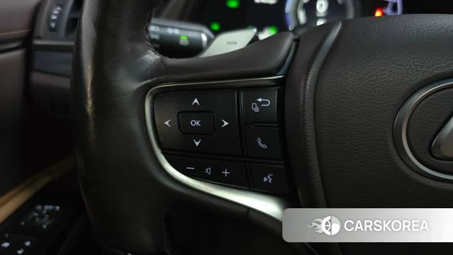 Lexus ES300h 7th generation id 4232928 из Кореи 26