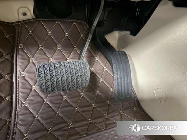 Buick GL8 id 4208325 из Китая 26