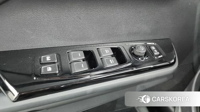 Ssangyong Torres id 4463099 из Кореи 26