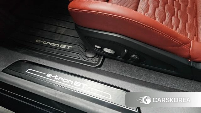 Audi e-Tron GT id 4646346 из Кореи 26