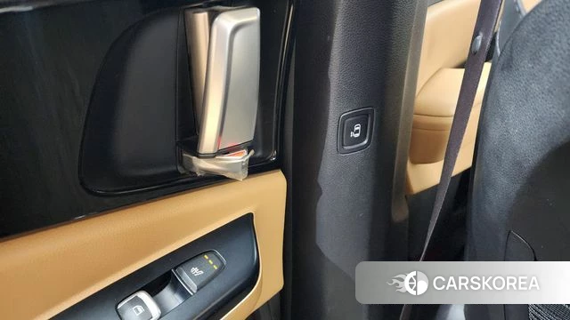 Kia Carnival 4th generation id 4640864 из Кореи 26