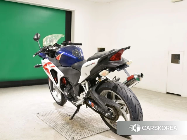 Honda CBR250R id 3947492 из Японии 26