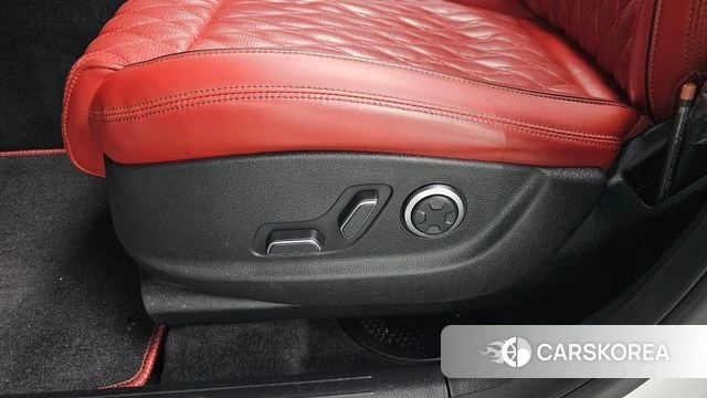 Genesis GV70 id 4244919 из Кореи 26