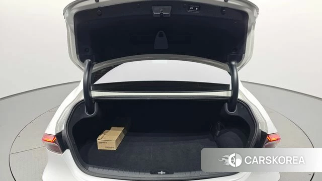 Hyundai The New Grandeur IG Hybrid id 4631483 из Кореи 26