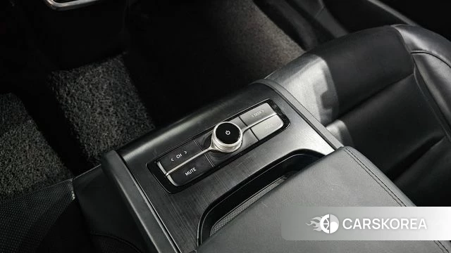 Hyundai The New Grandeur IG Hybrid id 4476253 из Кореи 26