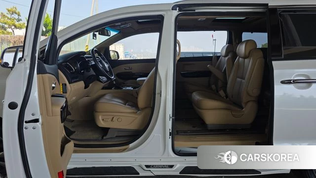Kia The New Carnival id 4325407 из Кореи 26