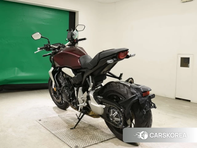 Проданный Honda CB1000R id 3949597 из Японии, фото 26