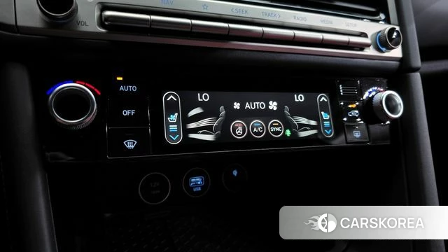 Genesis The New G70 id 4280862 из Кореи 26