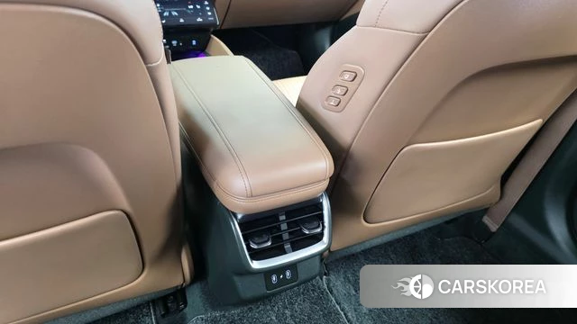 Hyundai Grandeur (GN7) id 4427922 из Кореи 26