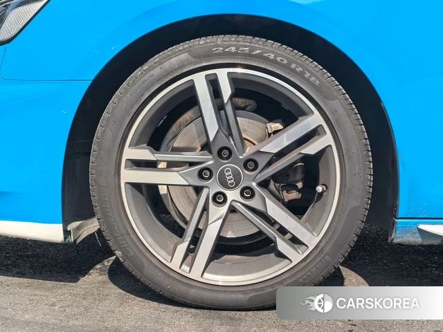 Audi A4 (import) id 4314590 из Китая 26