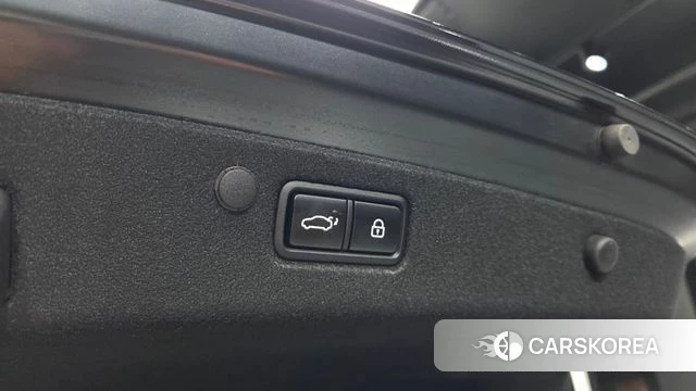 Hyundai The New Grandeur IG Hybrid id 4303120 из Кореи 26
