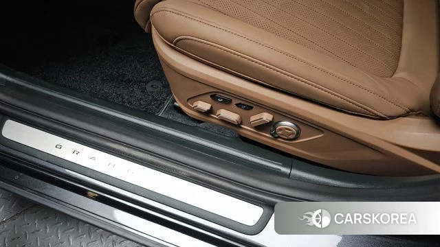 Hyundai Grandeur Hybrid (GN7) id 4700435 из Кореи 26