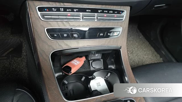 Mercedes-Benz E-Class W213 id 4429484 из Кореи 26