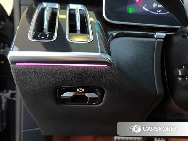 Mercedes-Benz S-class id 4263732 из Китая 26