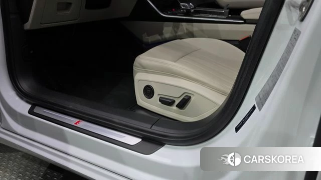 Audi A6 (C8) id 4401214 из Кореи 26