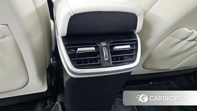 Hyundai The New Grandeur IG id 4517821 из Кореи 26
