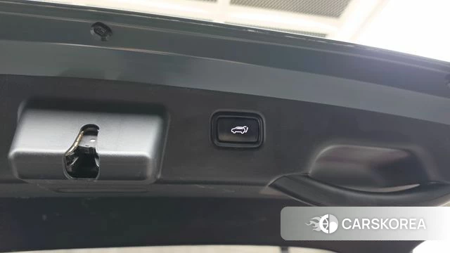 Kia Di Ol Nu Niro id 4936023 из Кореи 26