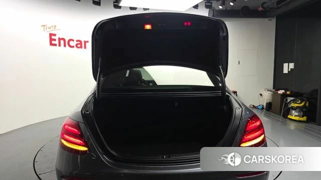 Mercedes-Benz E-Class W213 id 4737189 из Кореи 26