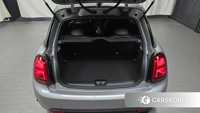 Mini Cooper Electric id 4517022 из Кореи 26