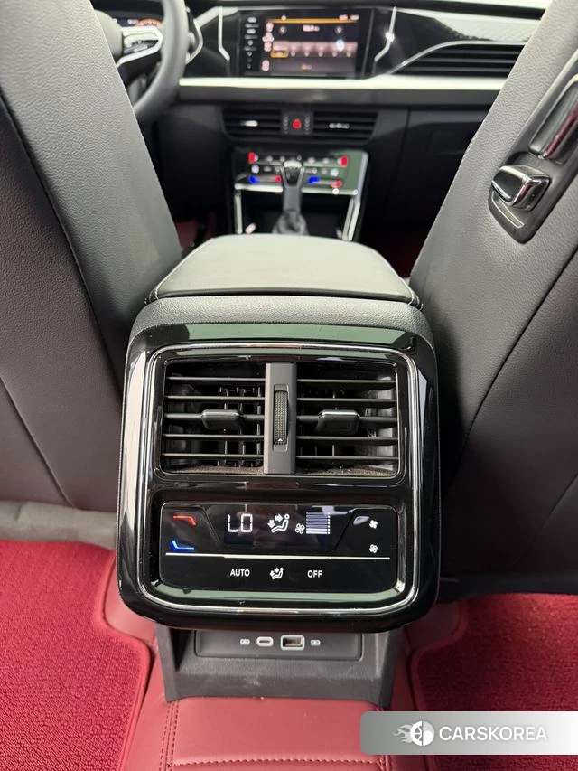 Volkswagen Passat id 4257858 из Китая 26