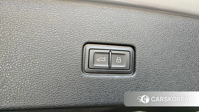 Audi Q8 (4M) id 4293631 из Кореи 26