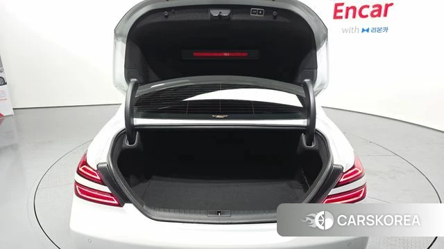 Genesis The New G70 id 4650559 из Кореи 26