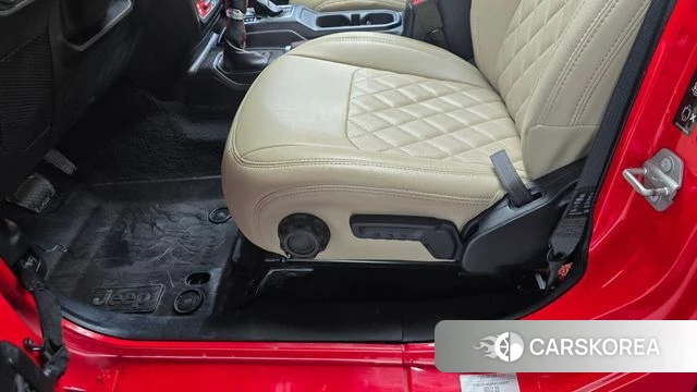 Jeep Wrangler (JL) id 4864562 из Кореи 26