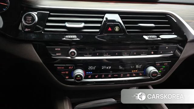 BMW 5 Series (G30) id 4582015 из Кореи 26