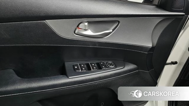 Kia Come New K3 id 4476789 из Кореи 26