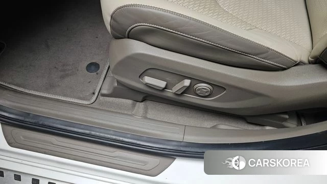 Kia Carnival 4th generation id 4434430 из Кореи 26