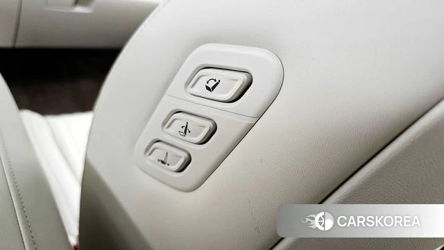 Hyundai Grandeur Hybrid (GN7) id 4400397 из Кореи 26